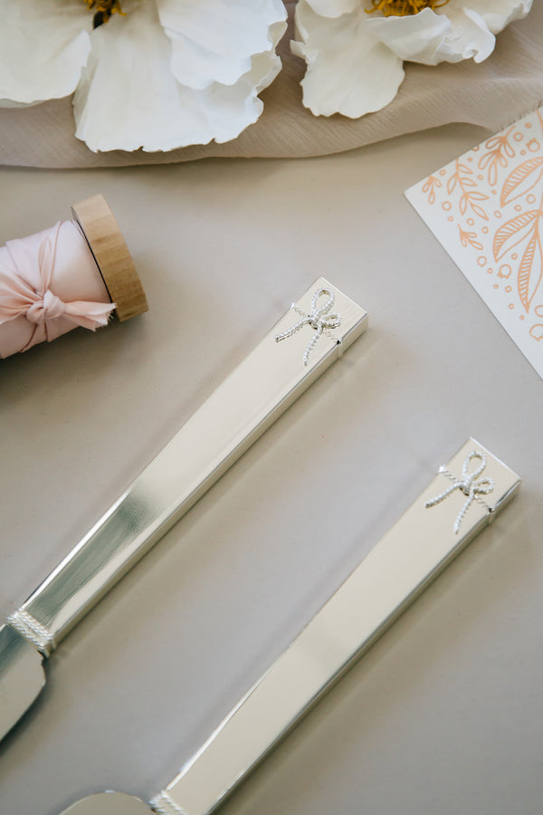 Vera Wang Love Knots Silver Wedding Cake Knife and Server Set